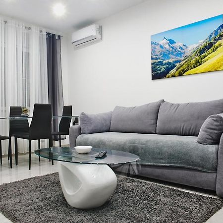 Apartment Omerka Rijeka Exterior photo