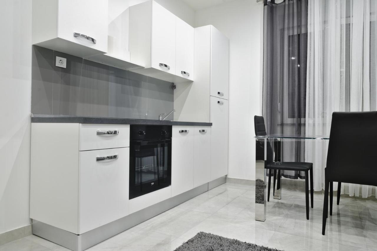 Apartment Omerka Rijeka Exterior photo